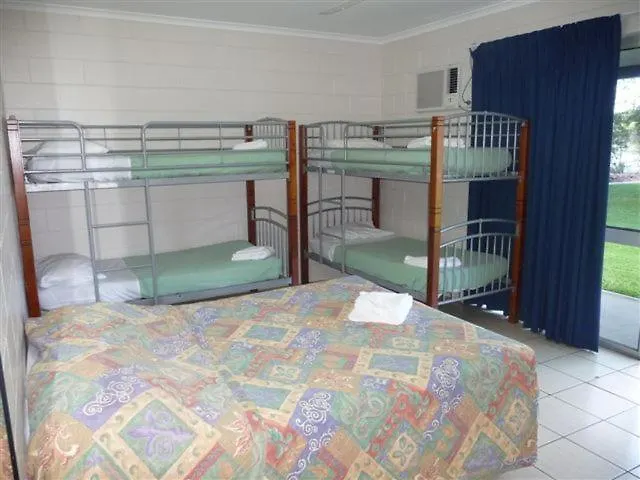 Tropicana Lodge Cairns Australia