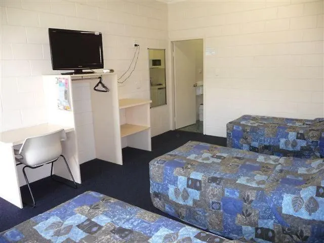 Tropicana Lodge Cairns